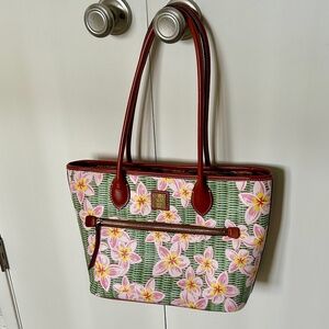 Beautiful Dooney & Burke Plumeria Tote